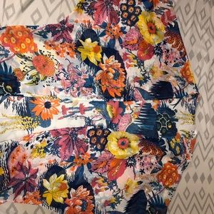 Women’s Floral Shawl